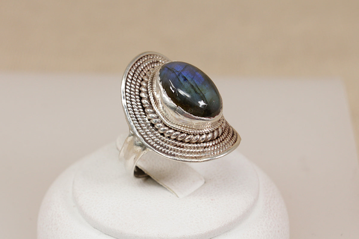 Sterling Silver Labradorite ‘Suarti’ Style Statement Ring