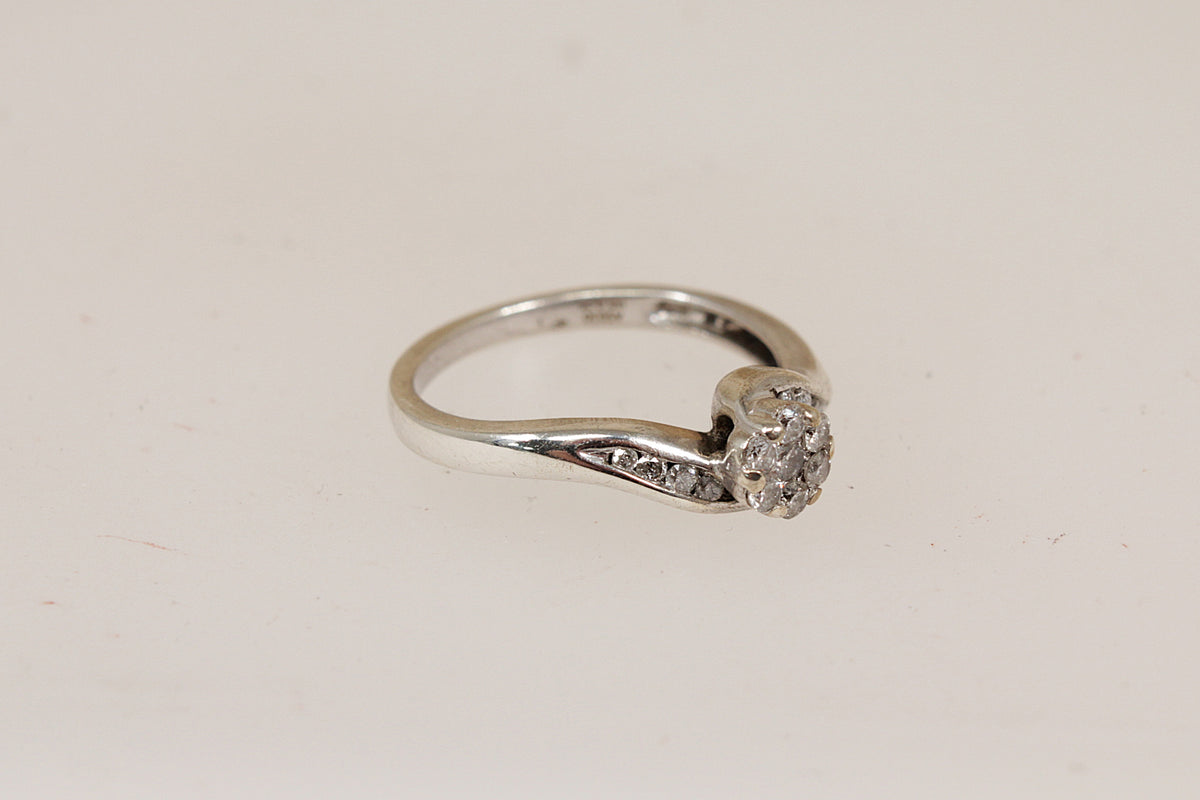 Argentium 930 Silver Diamond Twist Ring