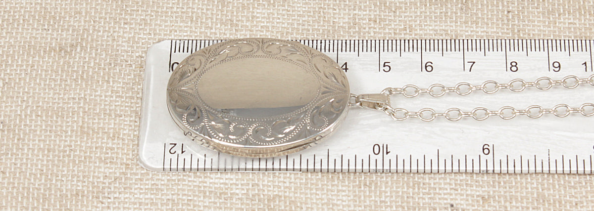 Large Vintage Sterling Silver Locket & Chain