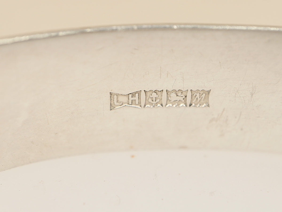 Vintage 1961 Solid Sterling Silver Hinged Bangle