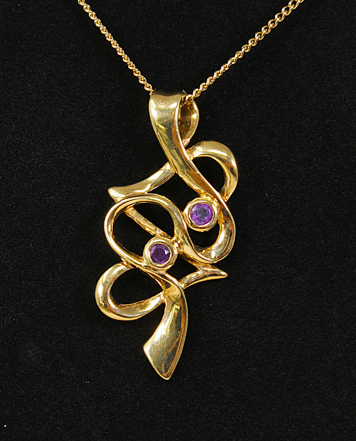 Vintage Clogau 9ct Gold & Amethyst Double Heart Pendant – 1981