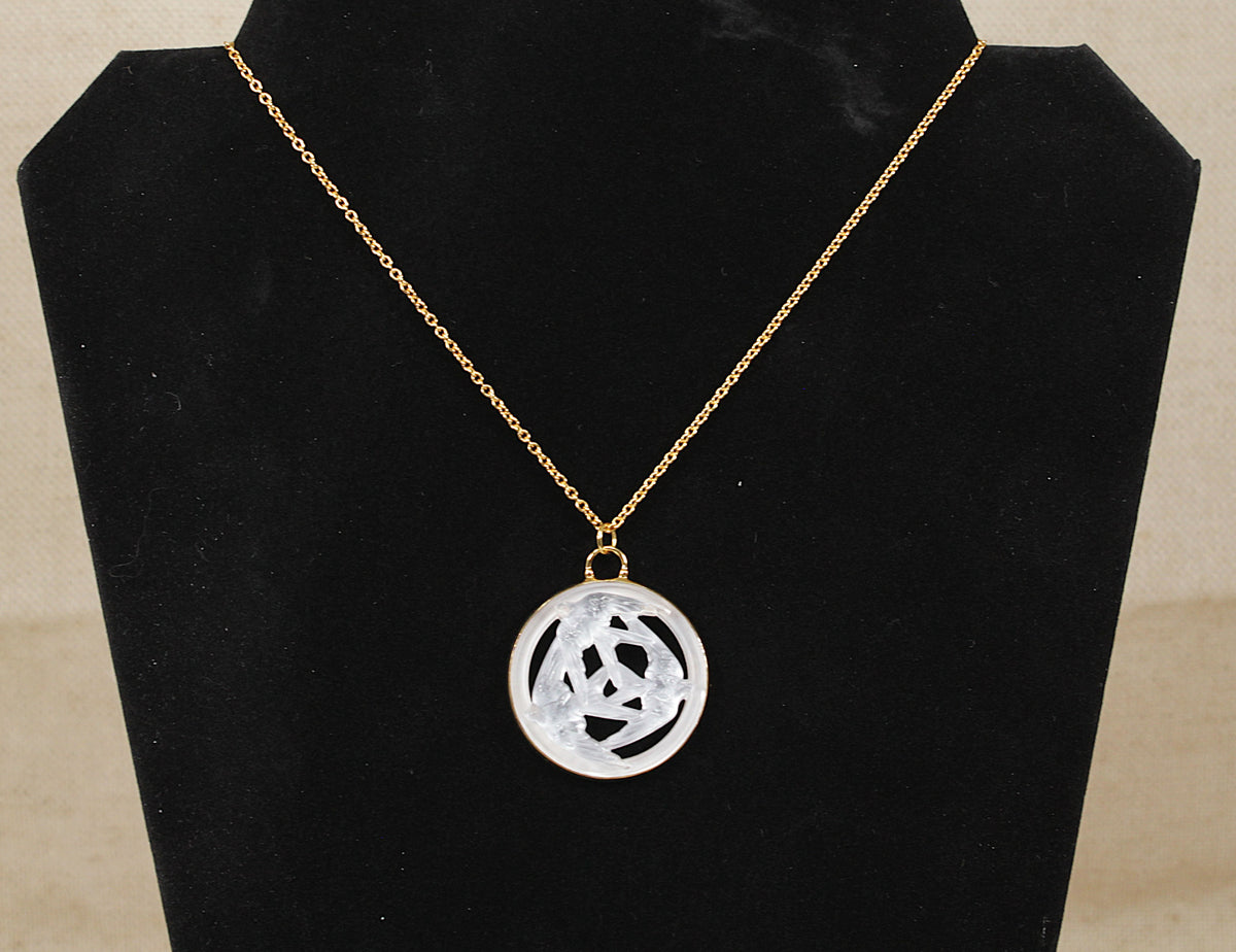 Classic Lalique Hirondelles Three Swallows Crystal Pendant – Vermeil Gold on Silver